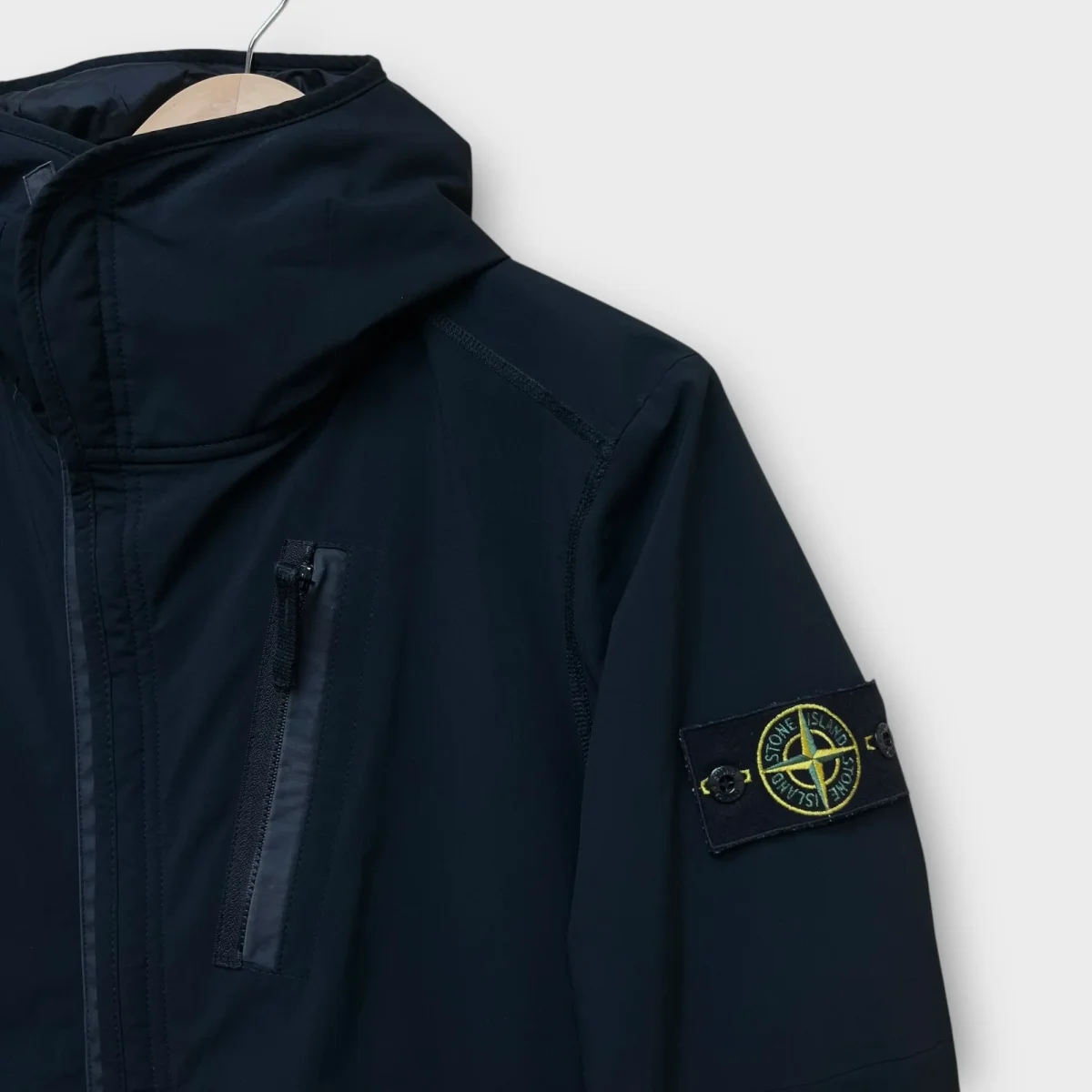 Stone Island Jacket Black Soft Shell R Primaloft noir - S – Image 3