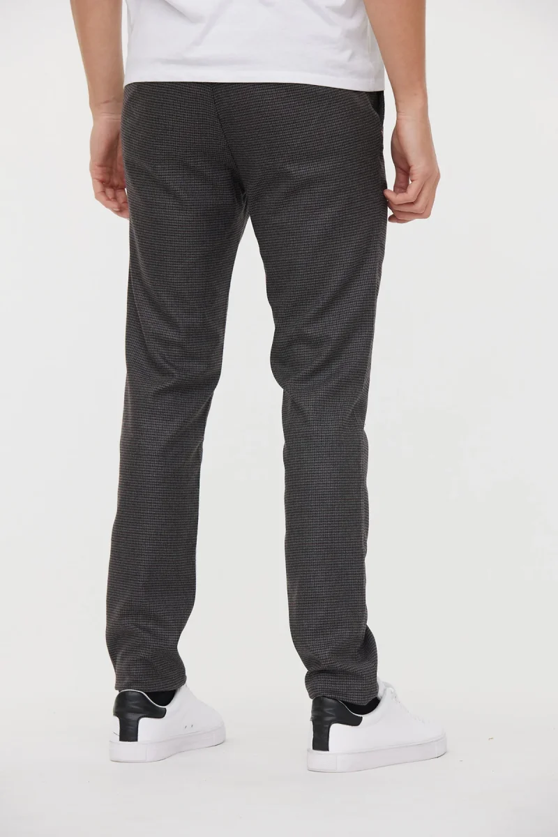 Pantalon chino NEILS Anthracite / Bordeaux L32 – Image 4