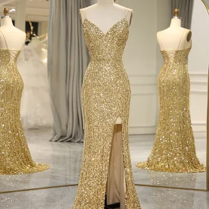 Robe longue de bal de fin d'année en paillettes dorées avec fente sur le devant