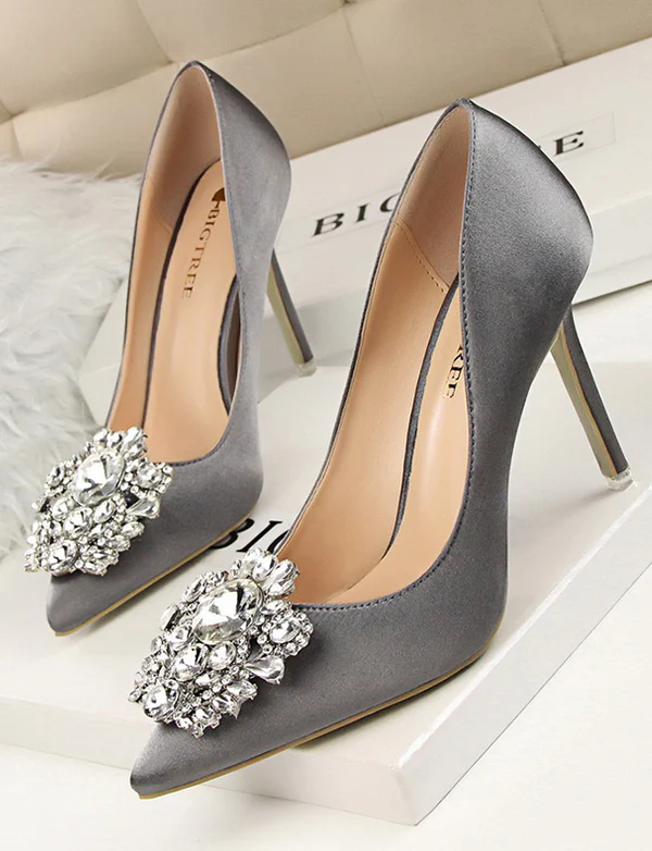 Satin Strass Pompes – Image 5