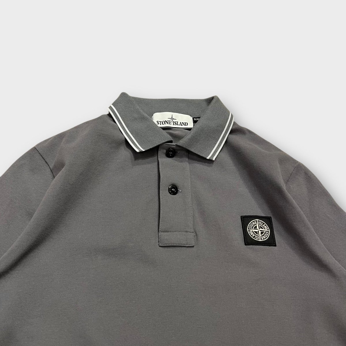 Polo Stone Island Gris - S – Image 3