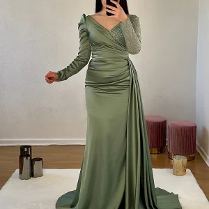 Robe de Soirée Élégante en Satin à Manches Longues