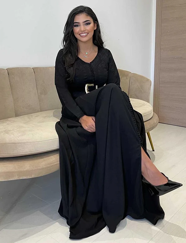 Caftan Marocain Noir avec Broderie – Image 3
