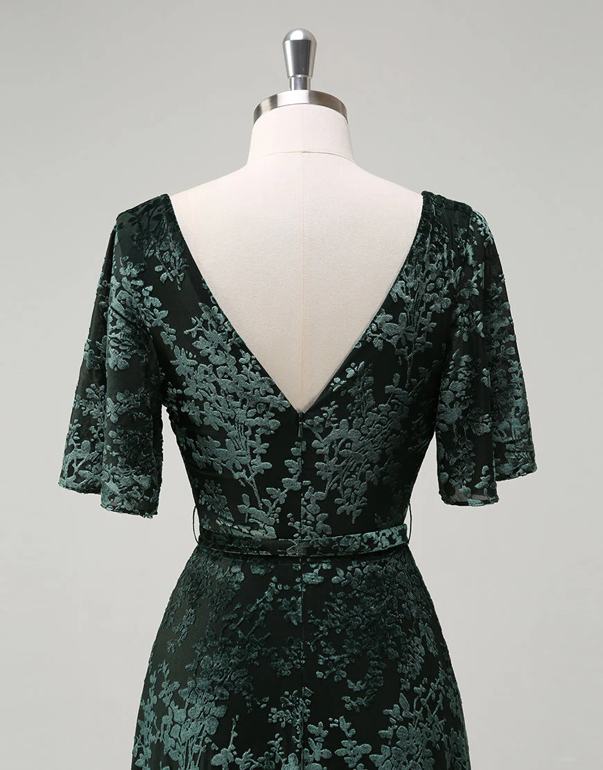 Robe de bal trapèze vert foncé avec appliques et manches mi-longues à col en V – Image 7