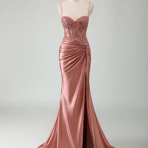 Robe de bal en paillettes avec motif de sirĆØne rose poudreux et spaghetti