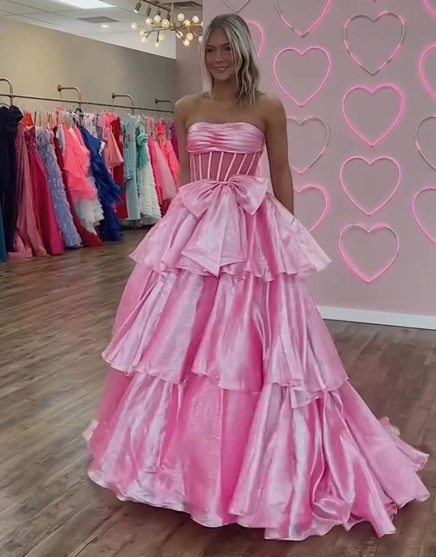 Robe de bal longue bustier rose chic avec nœud et corset à plusieurs niveaux – Image 7