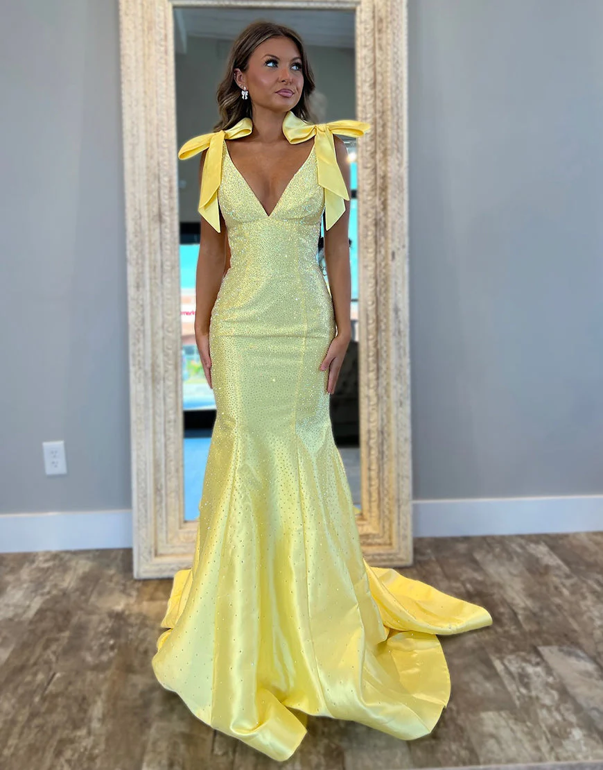 Robe de bal jaune sirène avec col en V et traîne – Image 4