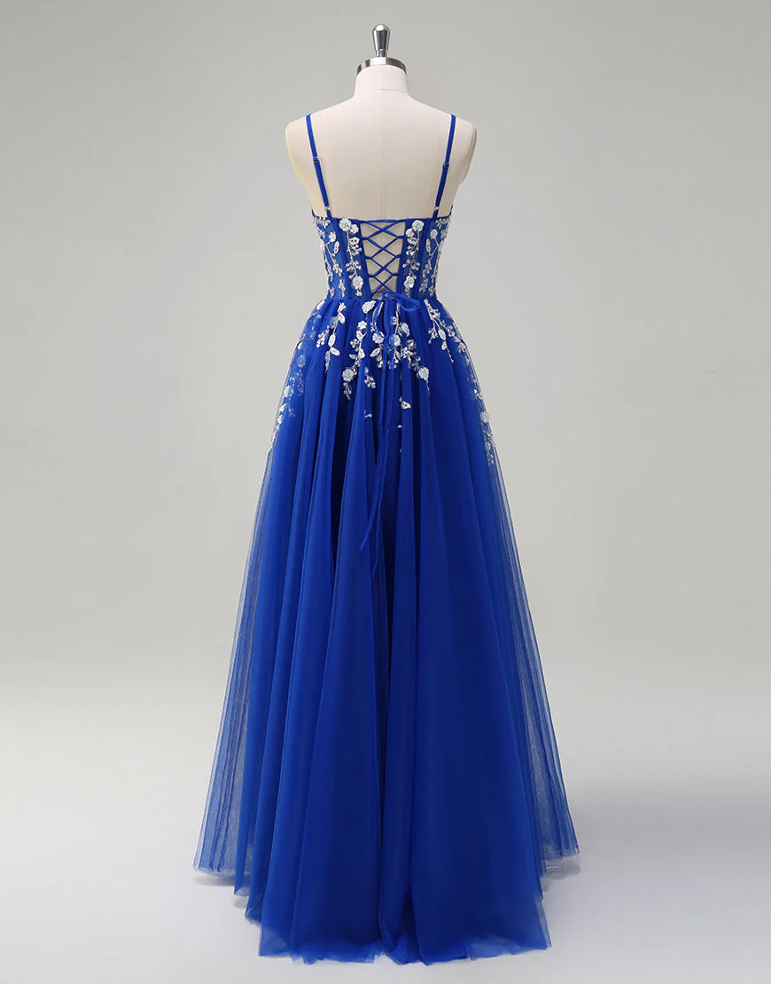 Robe de bal trapèze en tulle avec appliques spaghetti et fente – Image 9