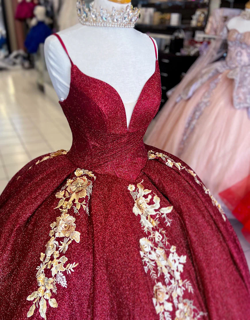 Robe de princesse Quinceanera à paillettes et bretelles spaghetti bordeaux scintillantes – Image 4