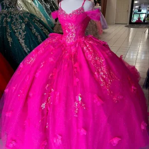 Robe de bal en tulle fuchsia à appliques spaghetti et nœud