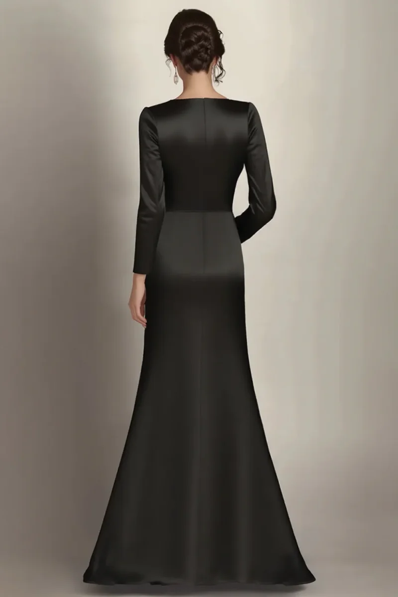 Robe Mère de la mariée en satin satiné noir à manches longues – Image 3