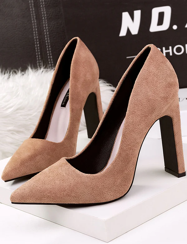 Talons Epais en Velours – Image 3