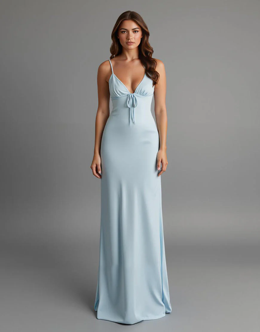 Robe de soirée longue à bretelles spaghetti en satin bleu ciel – Image 2