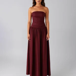 Simple Coton Violet Foncé Sans Bretelles Une Robe Formelle Trapèze