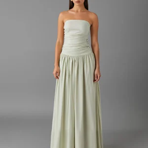 Robe de soirée froncée sans bretelles en mousseline de soie gris clair