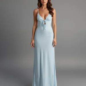 Robe de soirée en satin à bretelles spaghetti bleu ciel