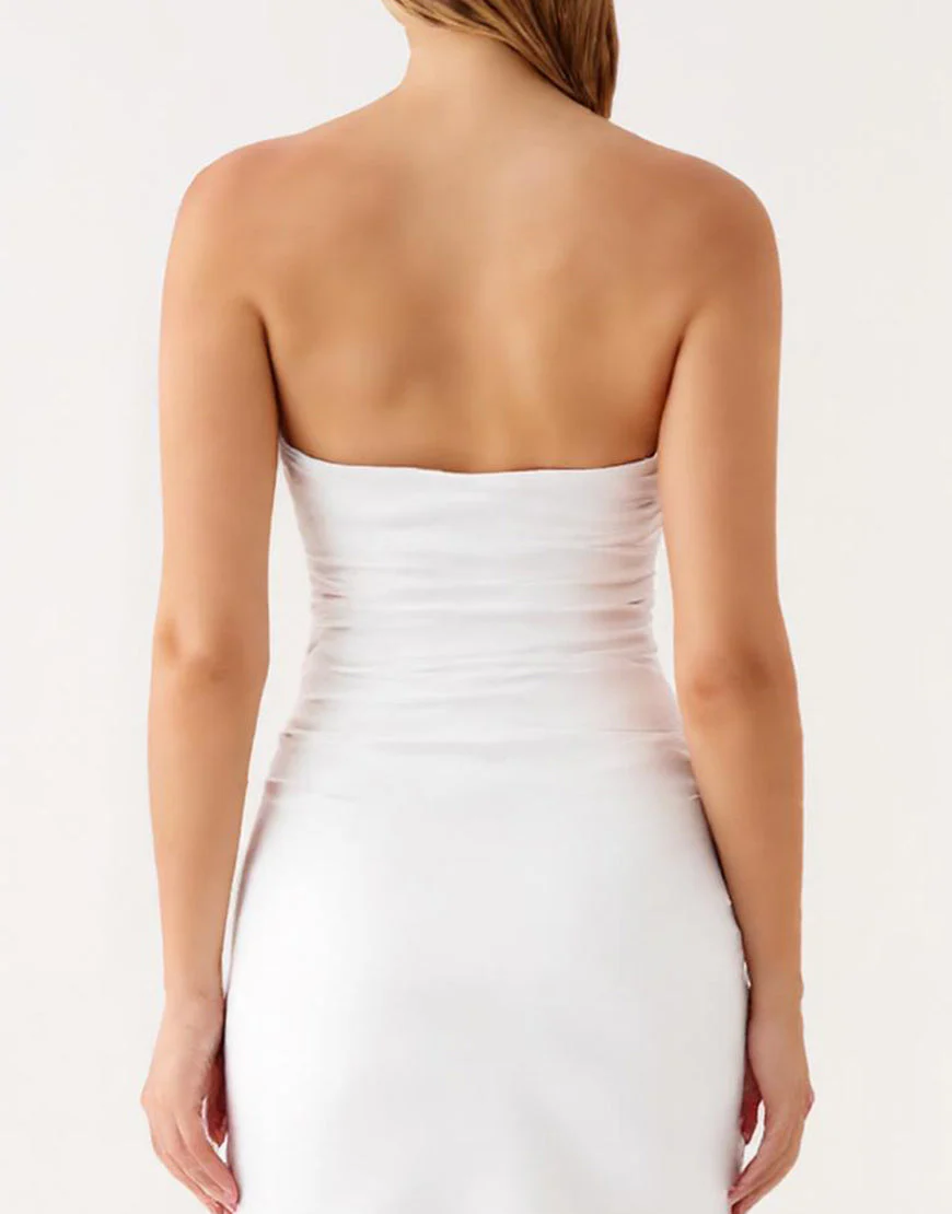 Robe de soirée bustier en satin ivoire froncée simple – Image 5