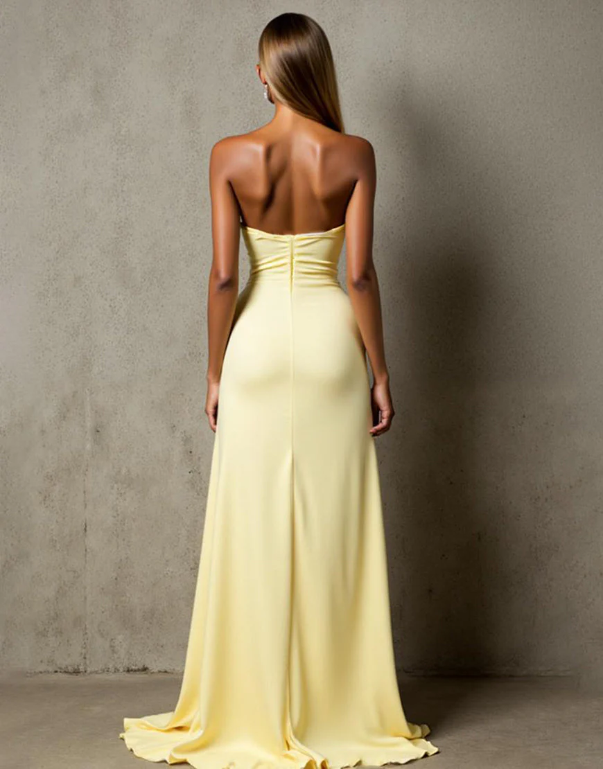 Robe de soirée sans bretelles en mousseline de soie jonquille – Image 3