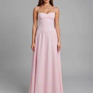Robe de soirée longue simple rose clair à bretelles spaghetti