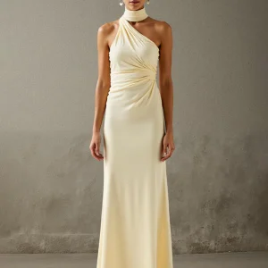 Élégante robe de soirée dos nu gaine jaune clair