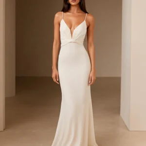 Robe de soirée sirène ivoire à bretelles spaghetti