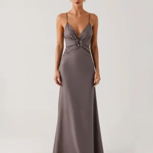 Robe de soirée fourreau en satin gris foncé