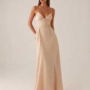 Robe de soirée en satin à bretelles spaghetti abricot