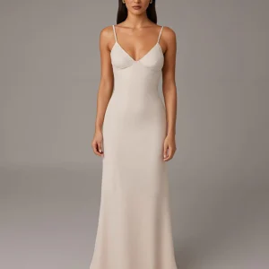 Robe de soirée longue à bretelles spaghetti abricot