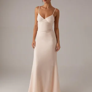 Robe formelle à bretelles spaghetti abricot