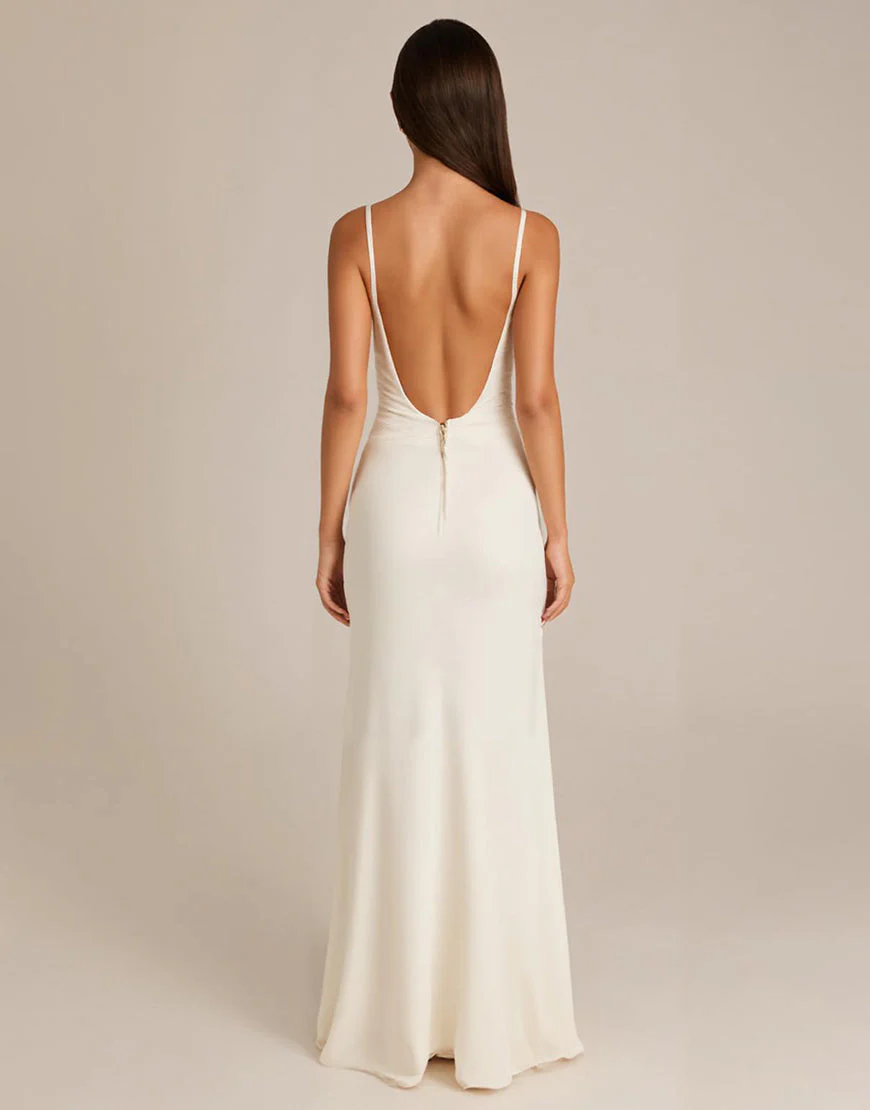 Robe de soirée fourreau à bretelles spaghetti ivoire – Image 3