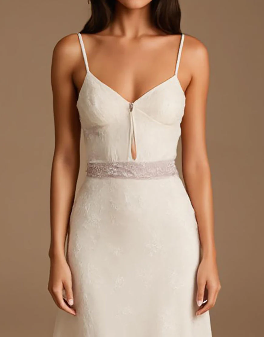 Robe formelle à bretelles spaghetti ivoire – Image 4