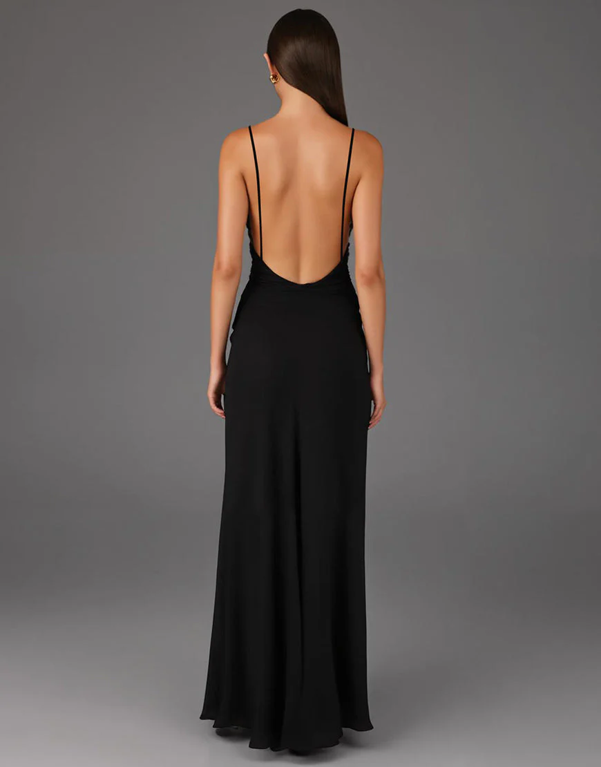 Robe fourreau à bretelles spaghetti noire – Image 3