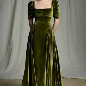 Robe de vacances maxi froncée olive en velours