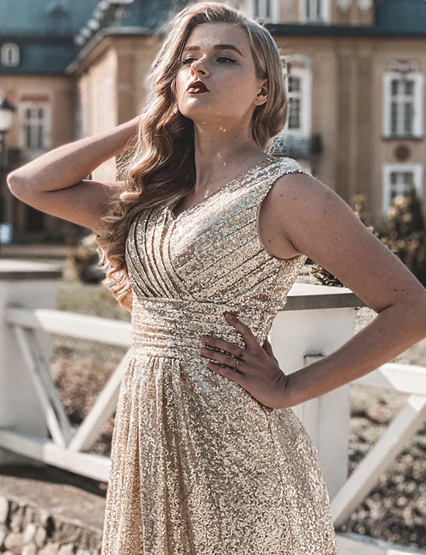 Col V en or Paillettes Promesse Demoiselle d'honneur – Image 8