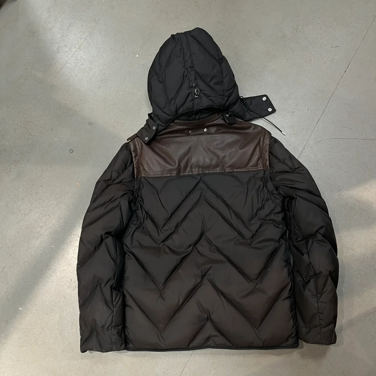 Doudoune Louis Vuitton – Image 3