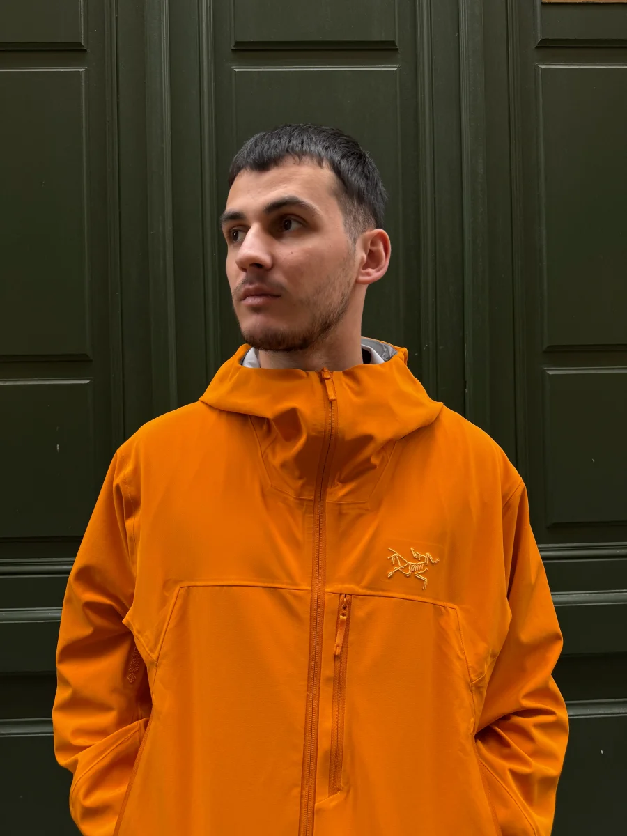 Arc'Teryx x Gore-Tex Procline jacket - XL – Image 3