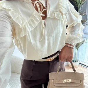 Blouse à volants manches et buste