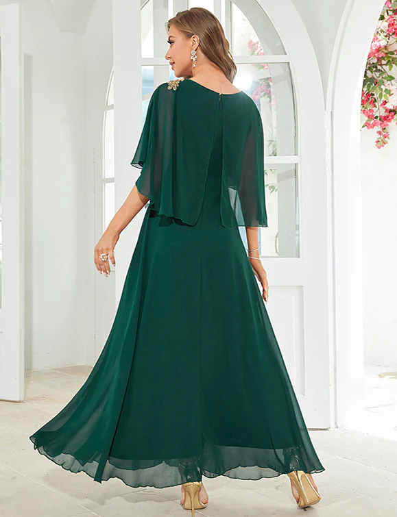 Robe de demoiselle d'honneur en mousseline à coupe ample – Image 3