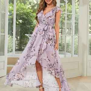 Robe d'été à sequins à manches courtes et col en V profond