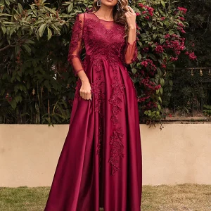 Robe de soirée Sexy Big Swing en dentelle avec traîne