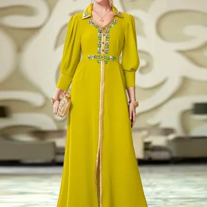 Robe caftan avec diamants