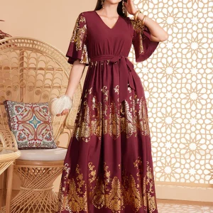 Robe caftan marocaine rouge foncé à manches chauve-souris