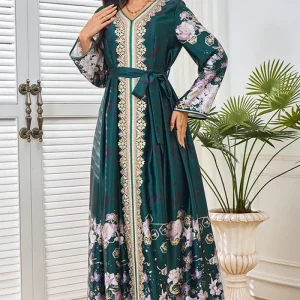 Robe caftan Vert foncé imprimée et brodée à col en V