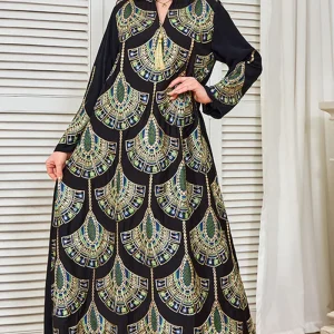 Robe caftan noire brodée à col en V