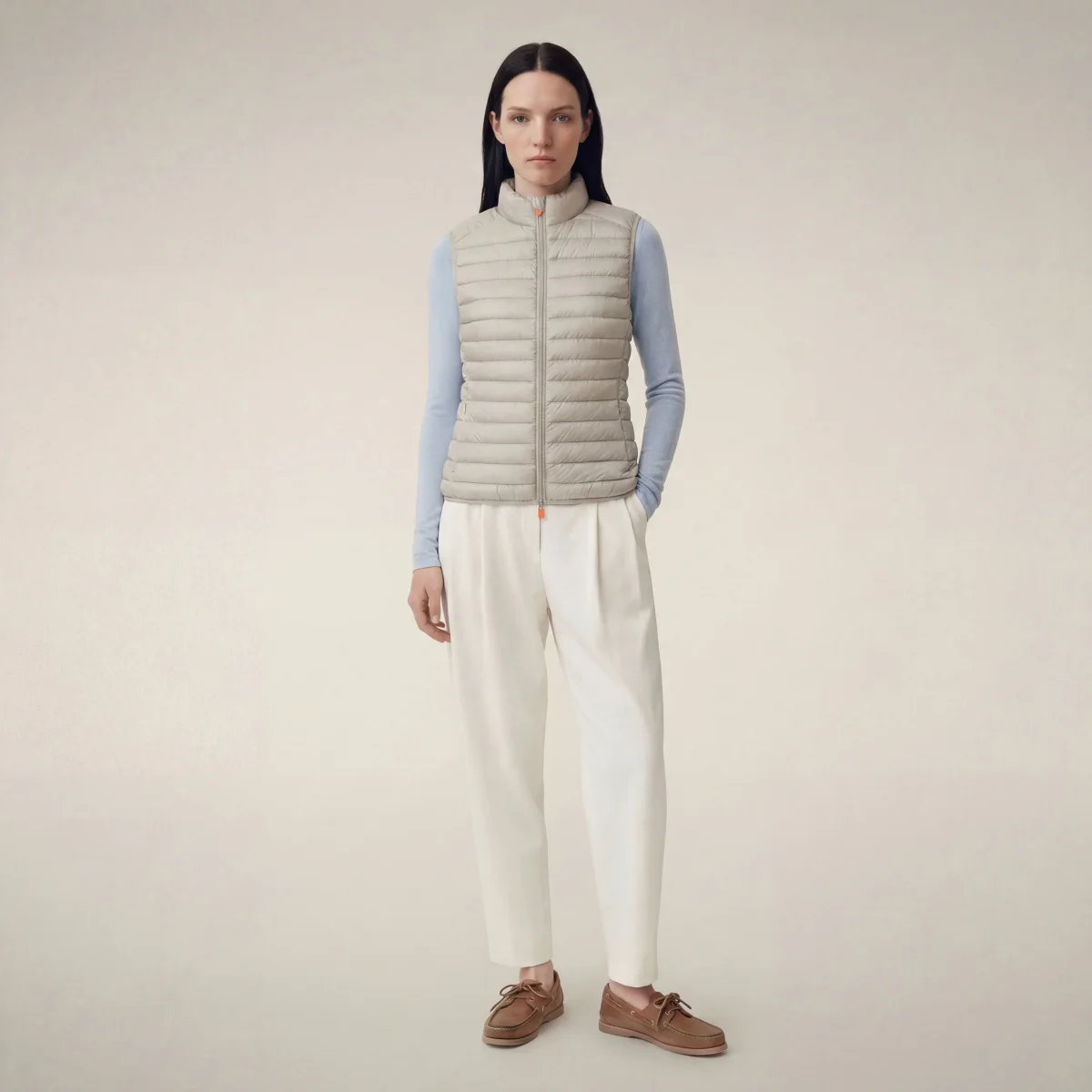 Gilet imbottito donna Charlotte Beige chiaro – Image 2