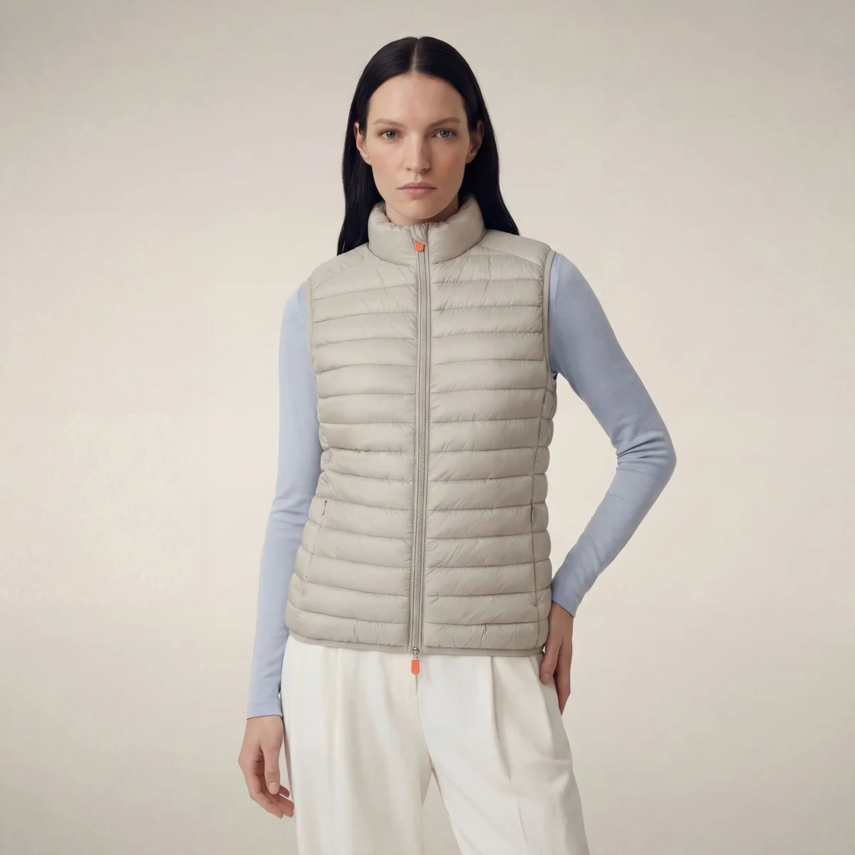 Gilet imbottito donna Charlotte Beige chiaro – Image 6