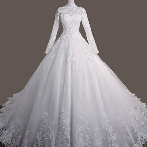 Robe de Mariée Musulmane de Luxe en Dentelle Brodée