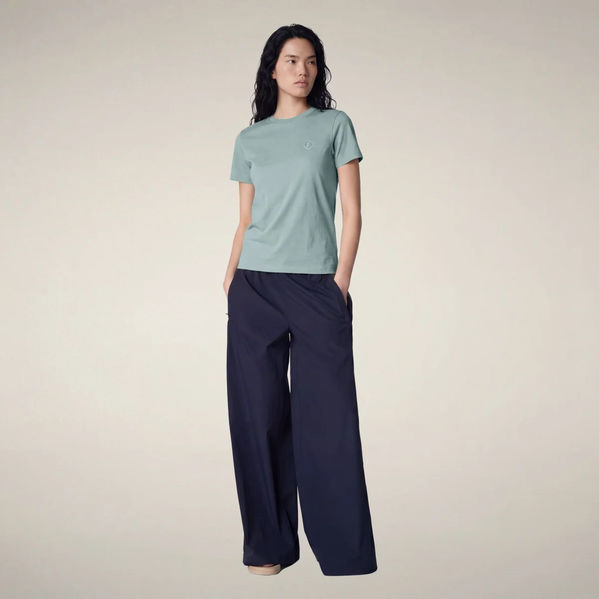 T-shirt donna Annabeth azzurro isola- FYI