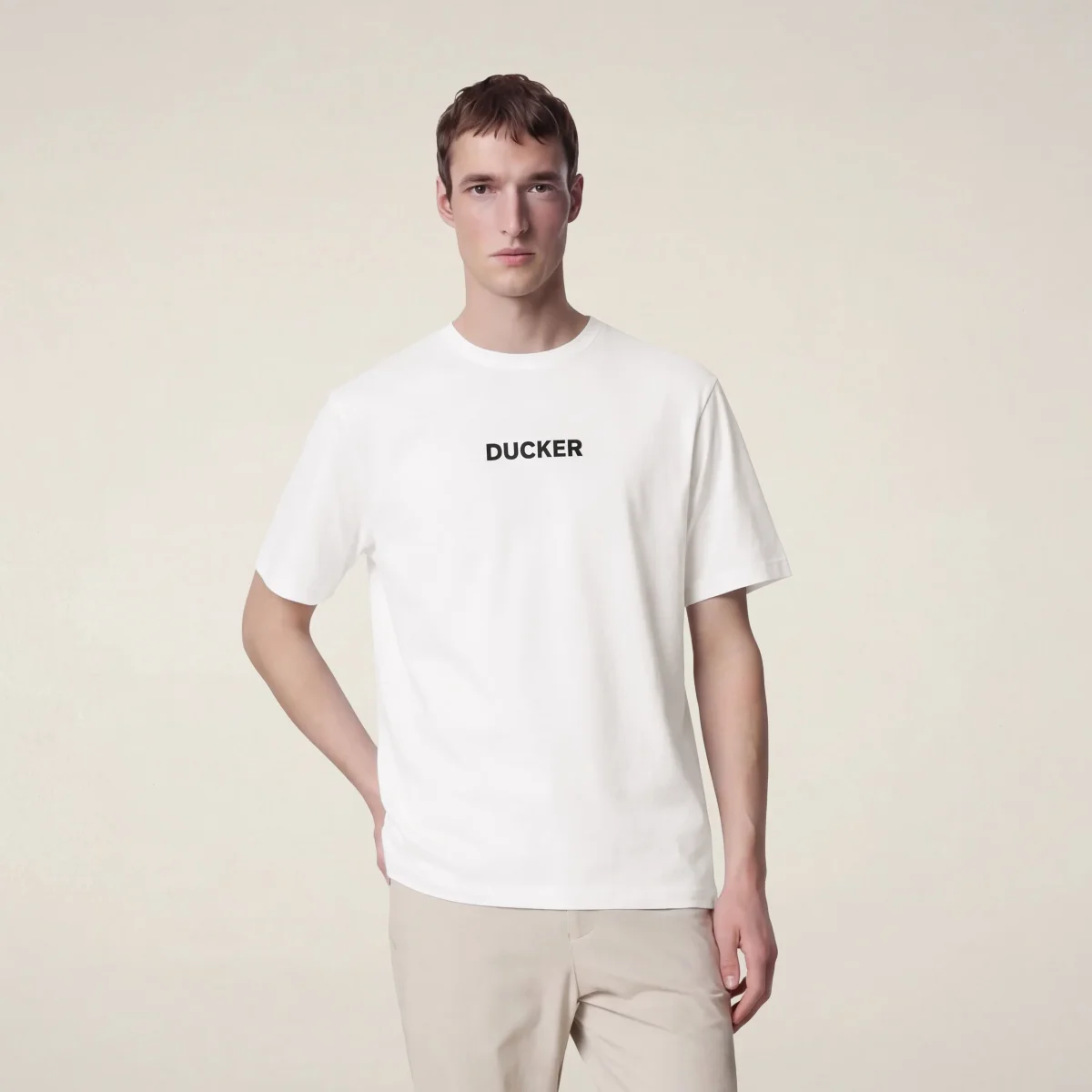 T-shirt uomo Nalo bianco con stampa DUCKER – Image 6