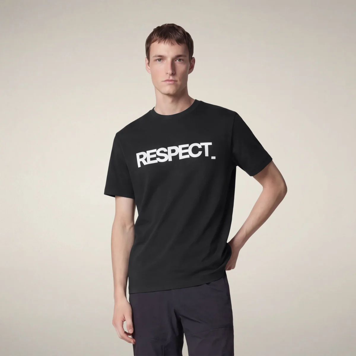 T-shirt uomo Petar nero con stampa RESPECT_ – Image 6